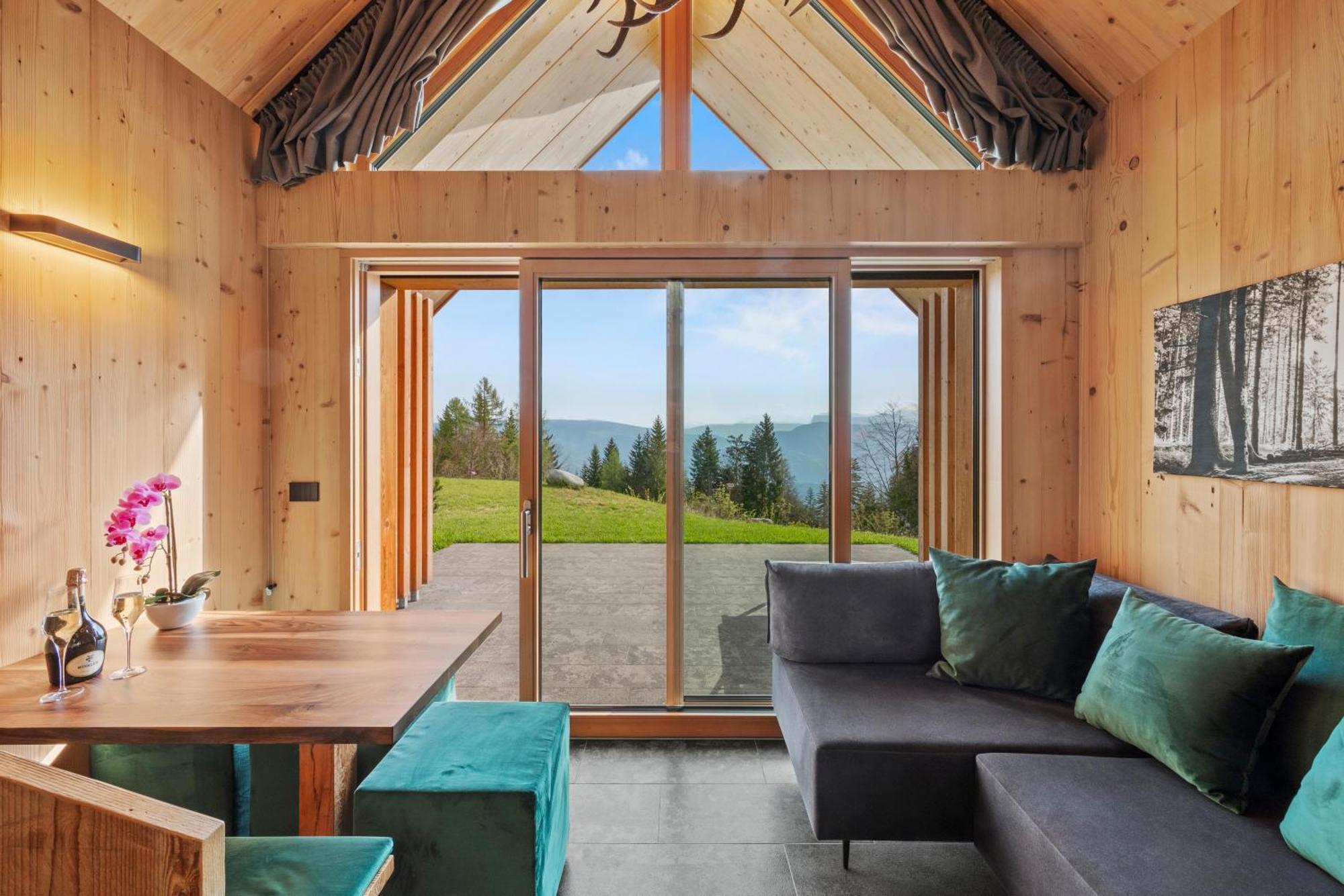 New Opening "Sissi Chalets" - Unique Luxury Hideaway With Mountain View & Sauna Mendola Buitenkant foto