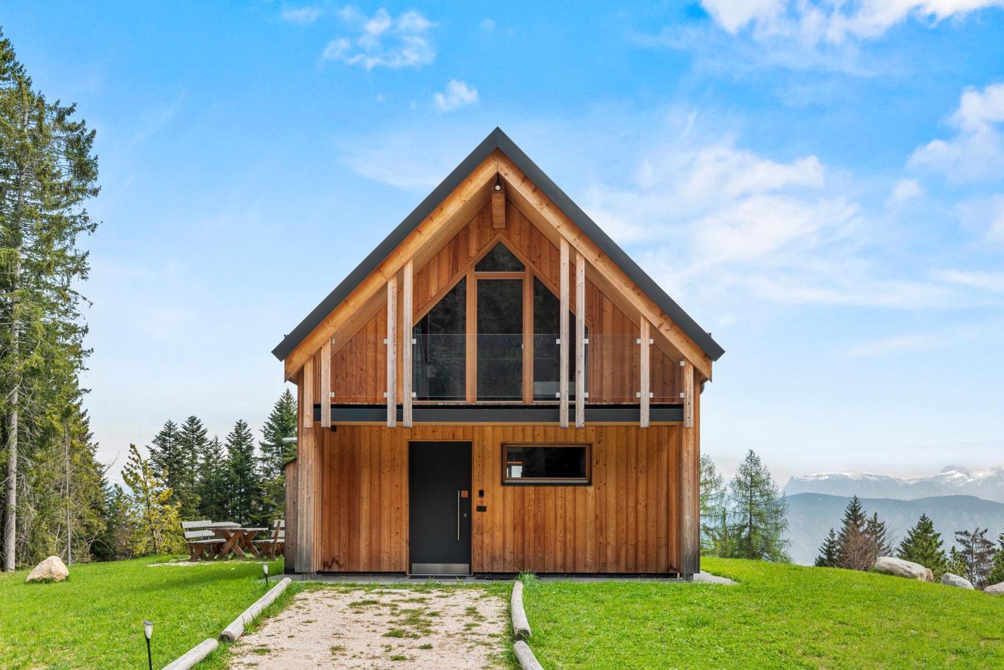 New Opening "Sissi Chalets" - Unique Luxury Hideaway With Mountain View & Sauna Mendola Buitenkant foto